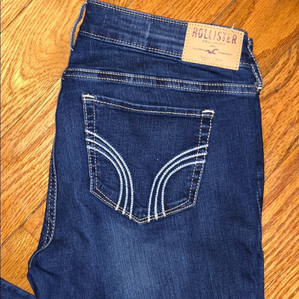 Like New Hollister Blue Jeans 7R